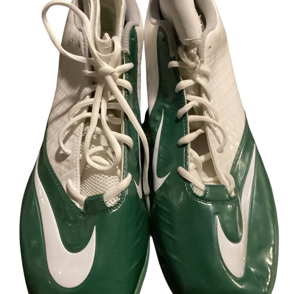 NWOT Nike Green and White Superbad Cleats Size 17